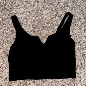 ATHLETIC CROP TOP